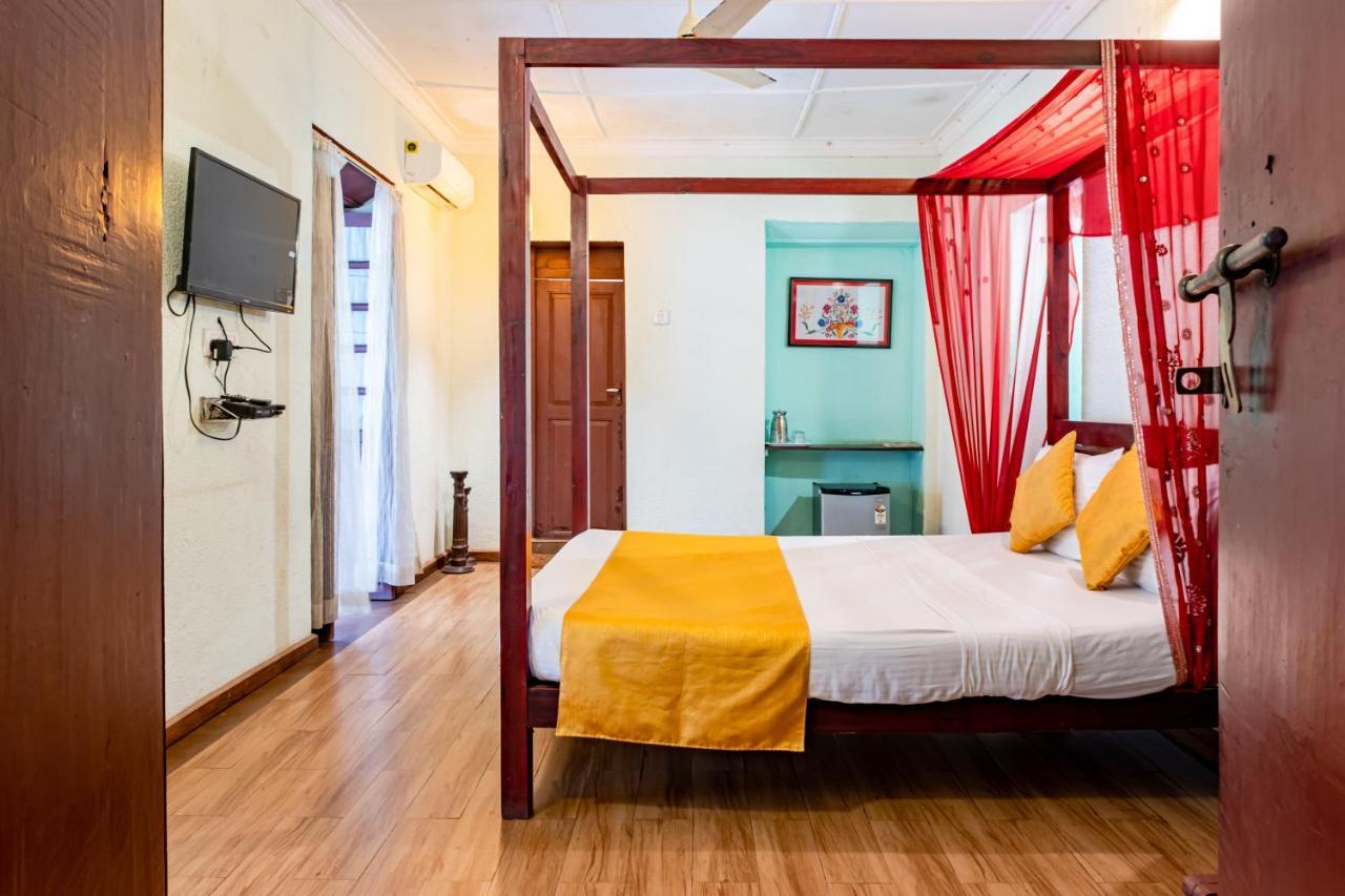 O Camarao Hotel Calangute Exterior photo