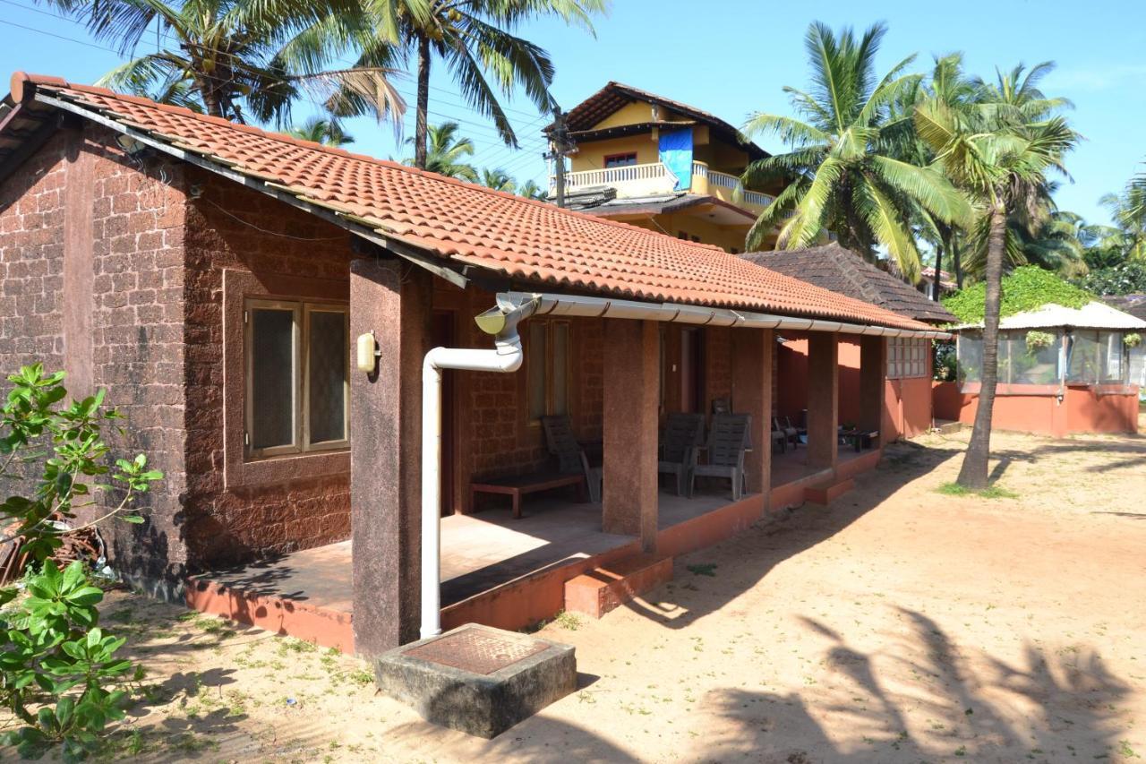 O Camarao Hotel Calangute Exterior photo
