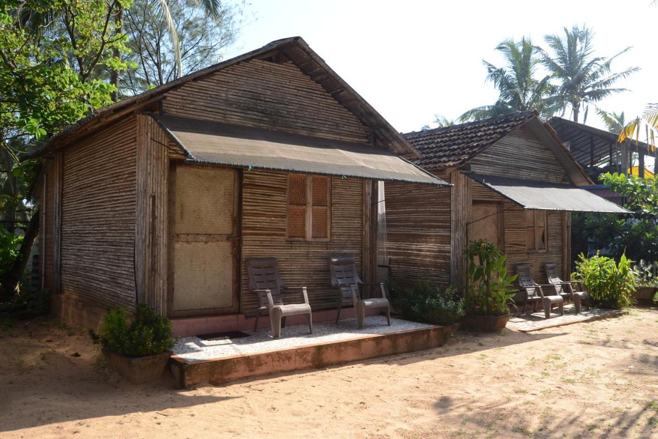 O Camarao Hotel Calangute Exterior photo